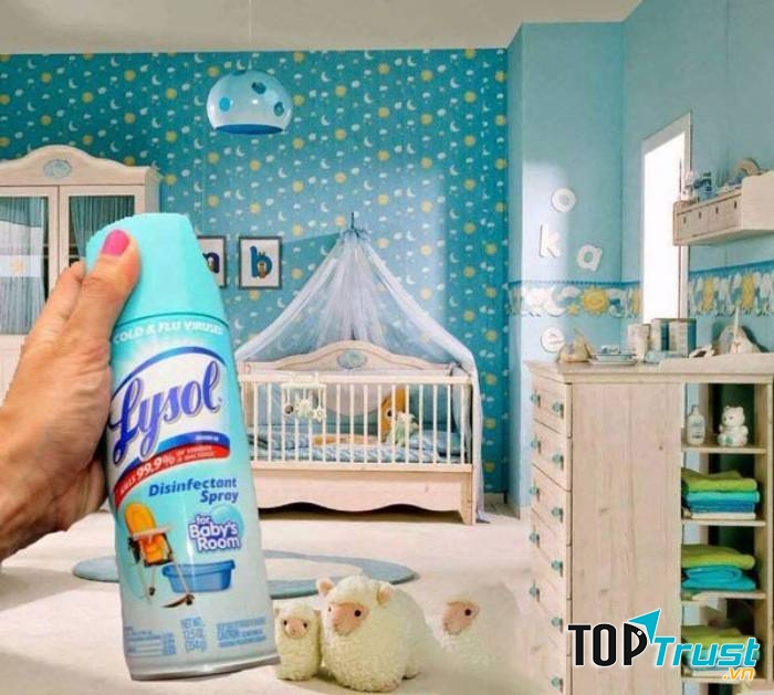 Chai diệt khuẩn Lysol