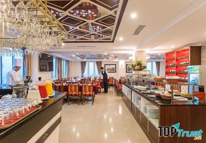 Nhà hàng và quán bar tại khách sạn