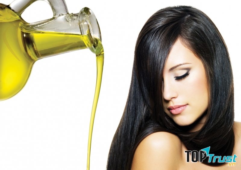 Chăm sóc tóc với dầu olive cho mái tóc bóng khỏe