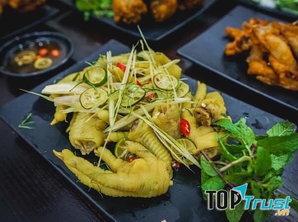 Chân Gà Chiên Mắm 63 Chiến Thắng