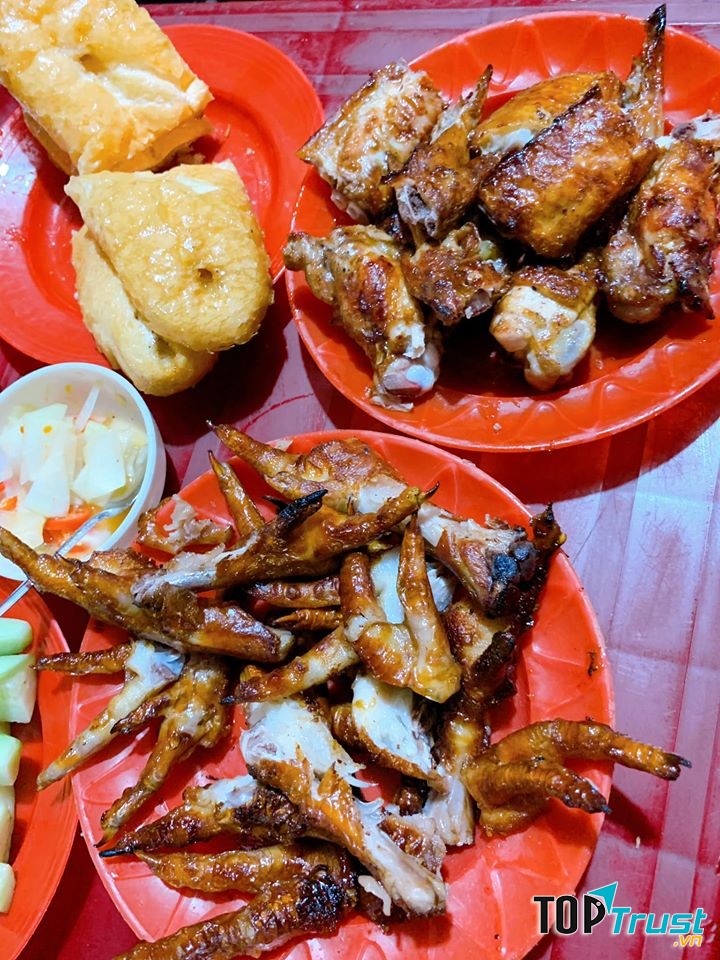 Chân gà nướng – Ngõ gạch