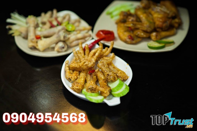 Chân gà rang muối Minh Bùm
