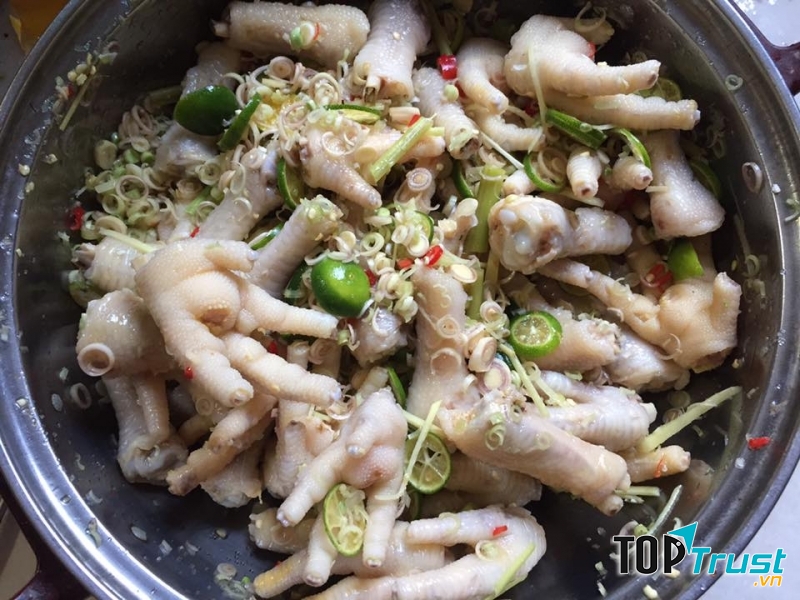 Chân gà sả ớt - Món ngon khó cưỡng