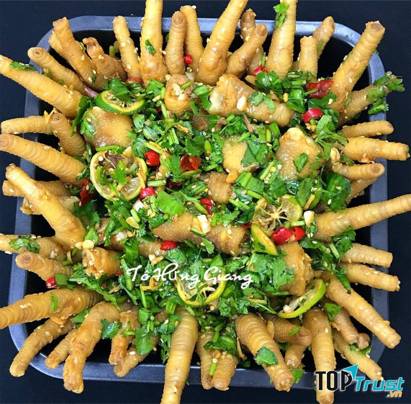 Chân gà trộn xì dầu