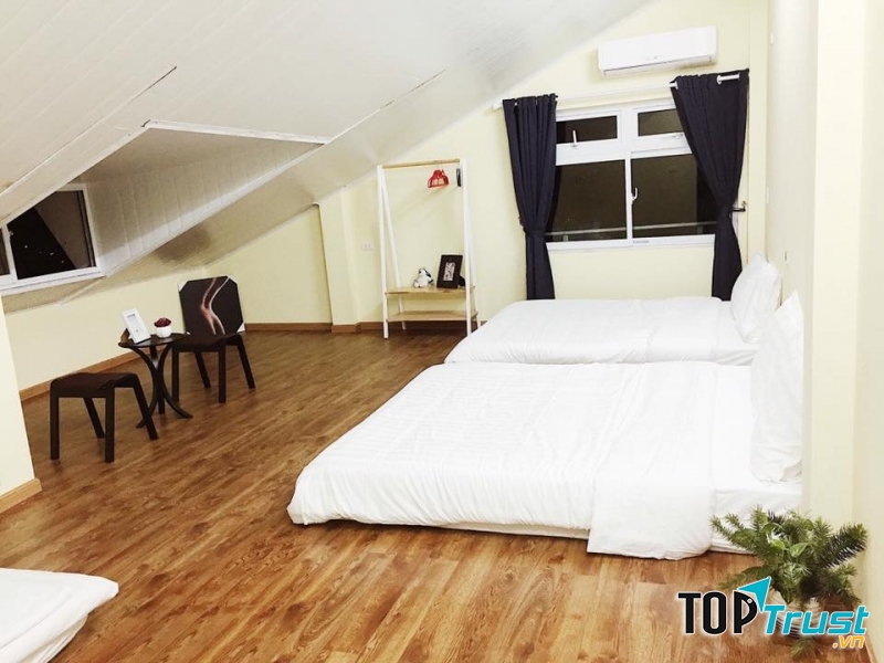 Phòng áp mái tại Chân Mây Hotel