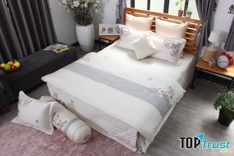 Chăn ra gối nệm Edena