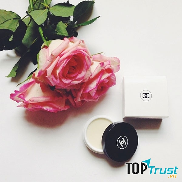 Chanel Hydra Beauty Nourishing Lip Balm ( nguồn internet)