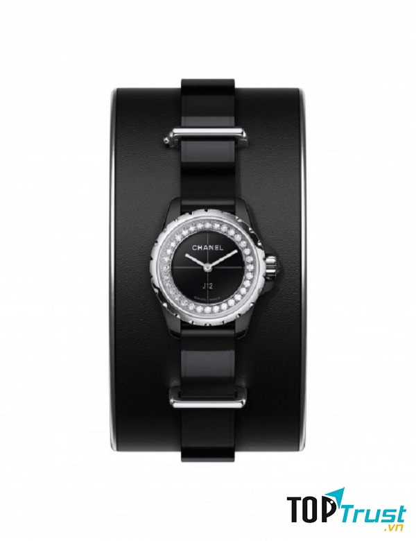 Mẫu đồng hồ J12 của Chanel