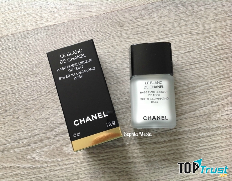 Chanel - Le Blanc de Chanel