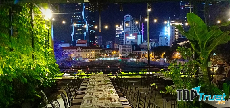 Chanh Bistro Rooftop Saigon - Lý Tự Trọng