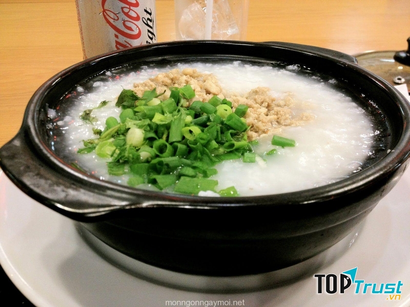 Cháo hành thịt băm