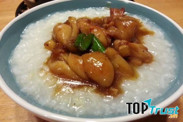 Cháo lươn cà rốt