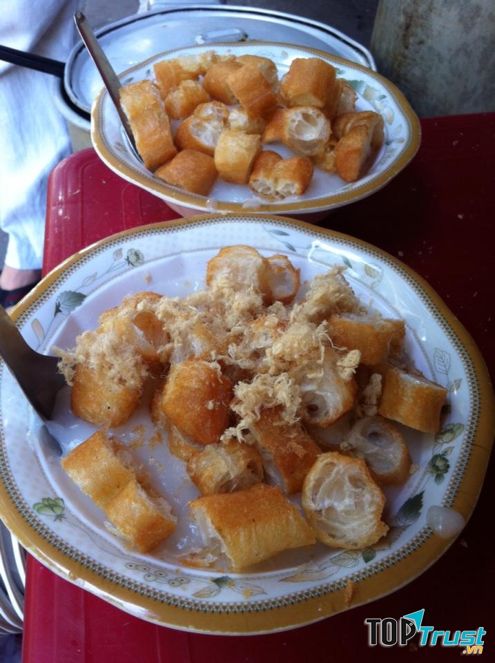 Cháo sườn Lý Quốc Sư luôn nức danh trong giới những người sành ăn cháo!