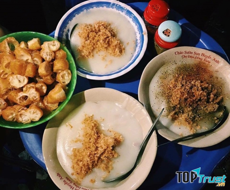 Cháo Sườn Huyền Anh