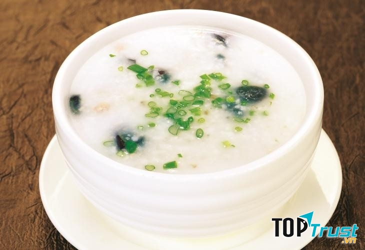 Trứng bắc thảo là món ăn rất giàu dinh dưỡng