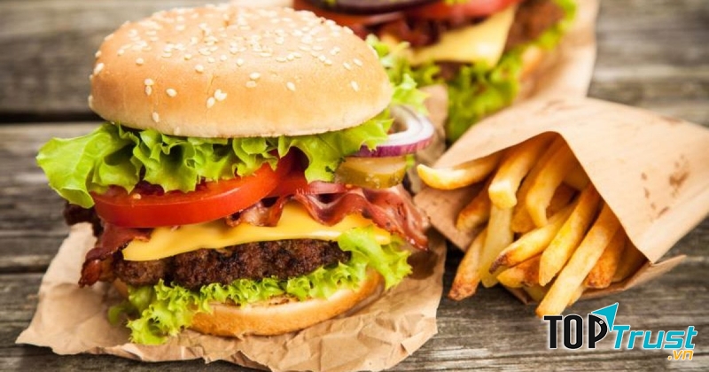 Các loại đồ ăn nhanh có chứa nhiều chất béo chuyển hóa