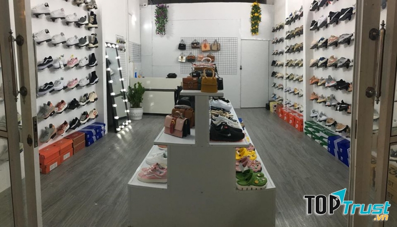 Chất Sneaker