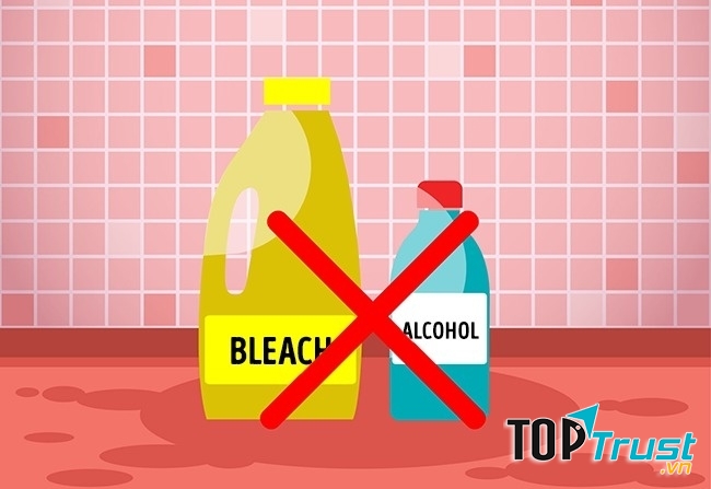 Chất tẩy trắng vải và cồn có thể gây nguy hiểm chết người khi trộn lẫn với nhau