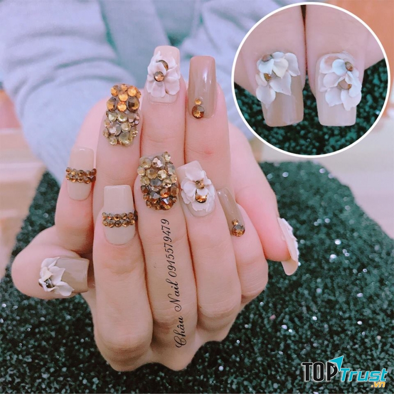 Châu Nail