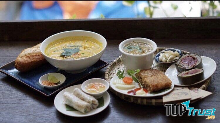 Chay Bông Súng - Nguyễn Đình Chiểu