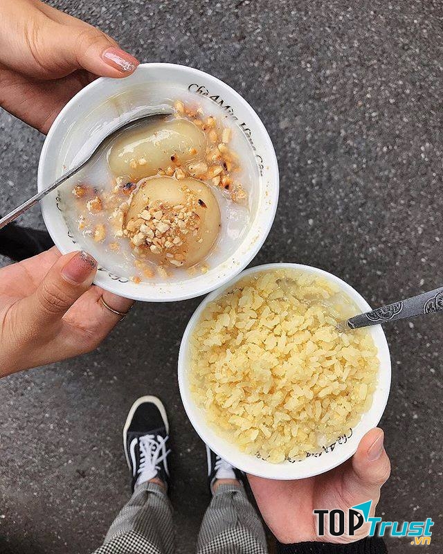 Chè 4 Mùa, Hàng Cân