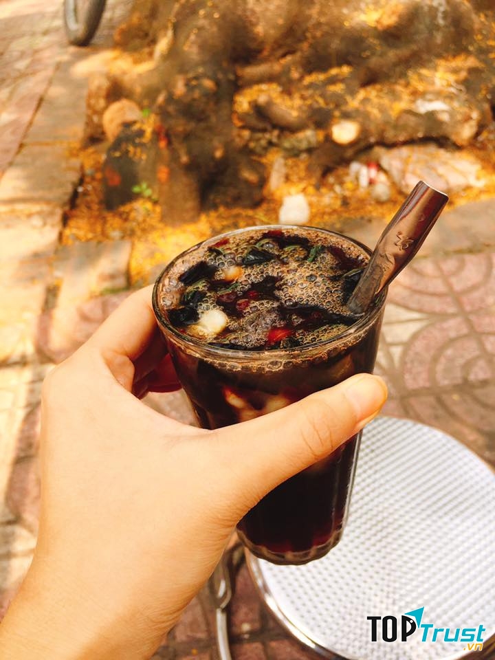 Cốc chè đỗ đơn giản