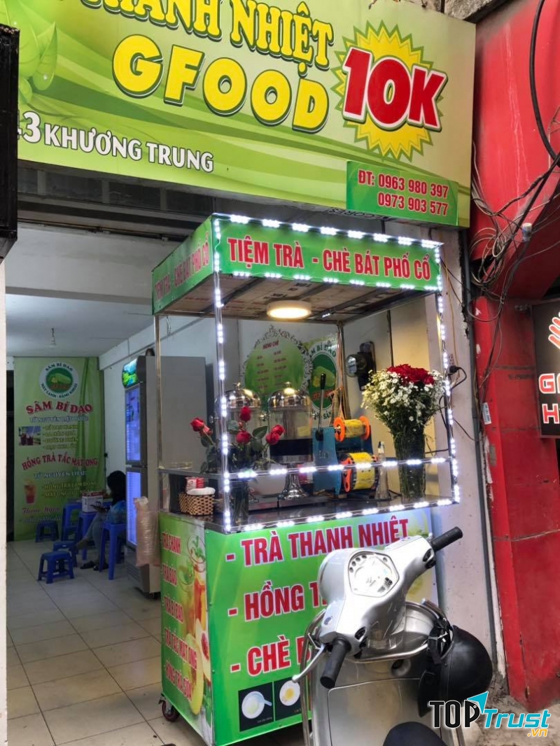 Chè Bát Phố Cổ