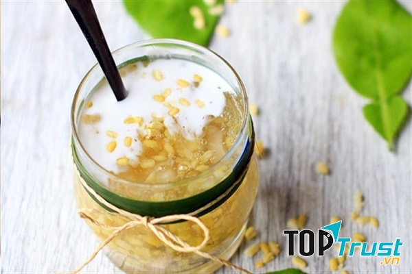 Chè bưởi có độ ngọt vừa phải nên ăn không bị ngán