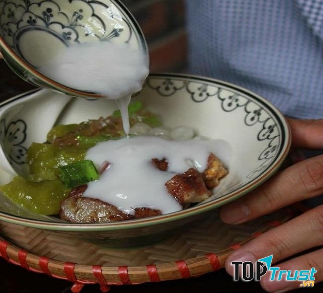 Chè chuối cốm nếp nướng