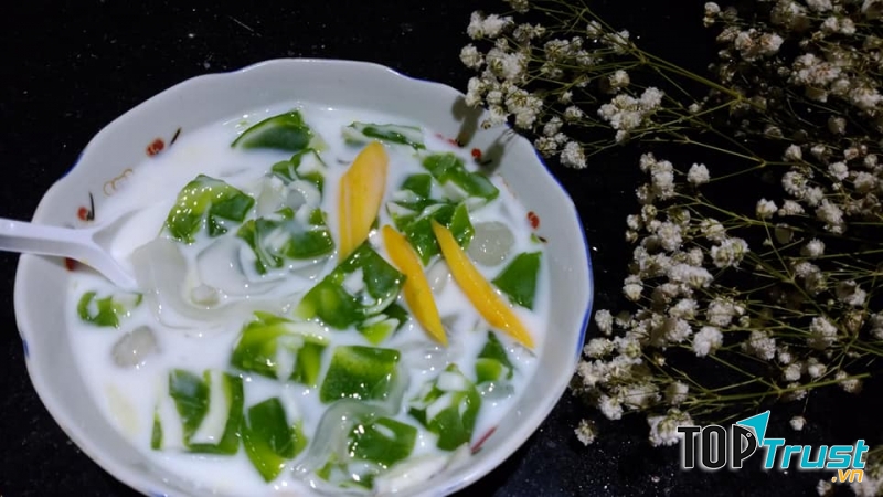 Chè dừa non Thảo Nguyên