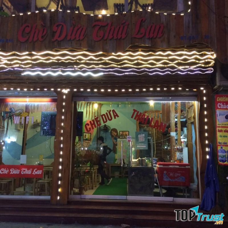 Chè dừa Thái Lan - 25 Nguyễn Phong Sắc