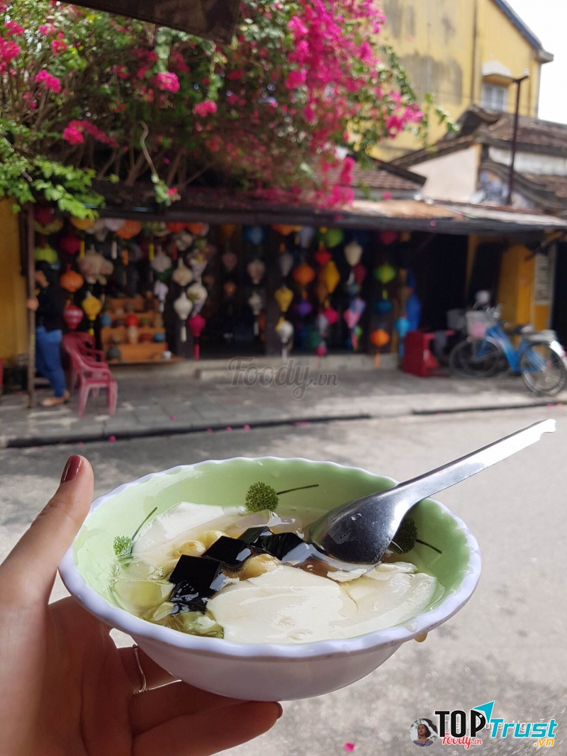 Chè hạt sen Phố Cổ