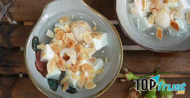 Chè Hoa Phượng - Trần Phú