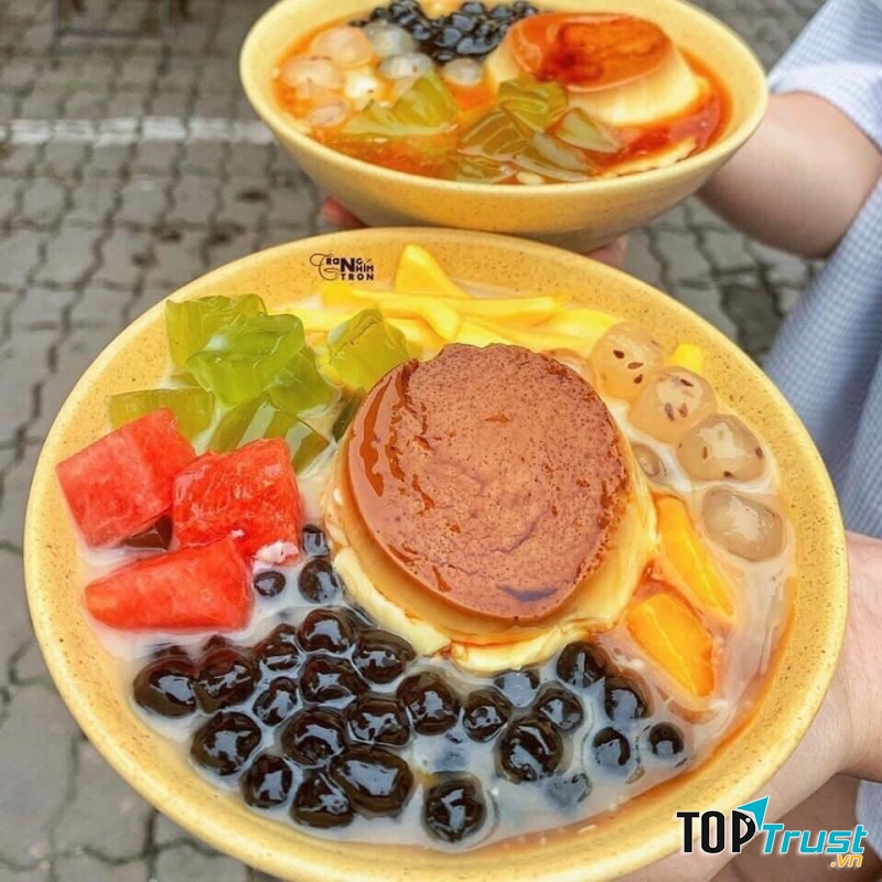 Mneu của quán cực kì đa dạng, món nào cũng vừa ngon vừa bắt mắt
