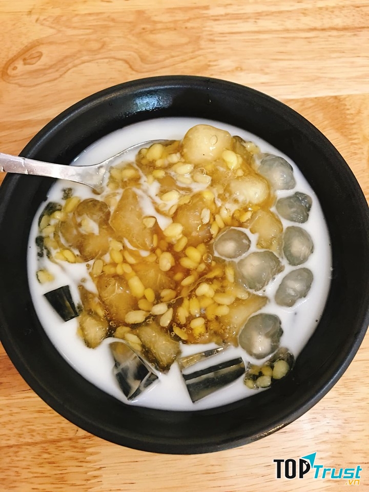 Chè Ngon Hiếu Thư
