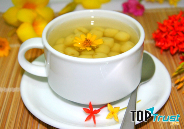 Chè sen đường phèn thanh mát