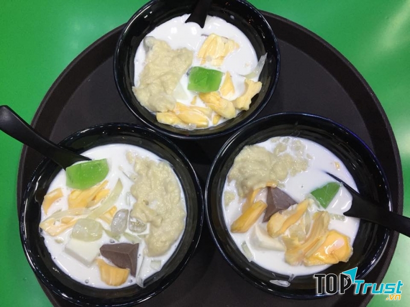 Chè Thái Sầu Riêng - 45 Đường Láng