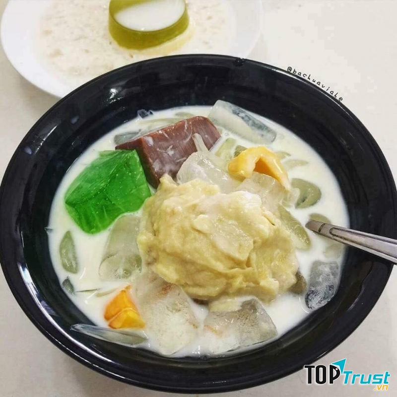 Chè Thái Sầu Riêng - 45 Đường Láng