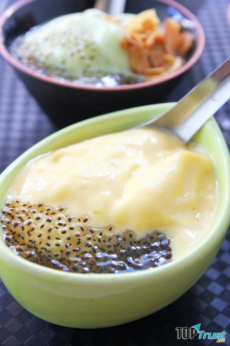 Chè xoài hạt é
