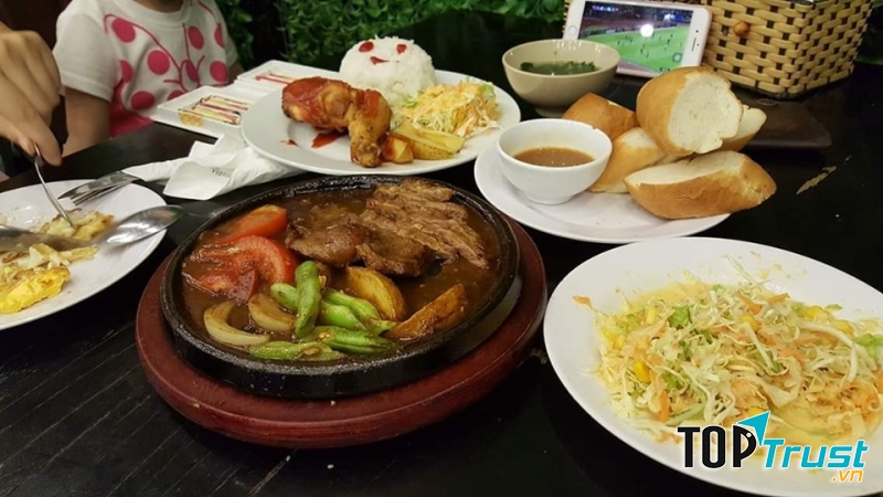 Suất bánh mỳ chảo của Cheese