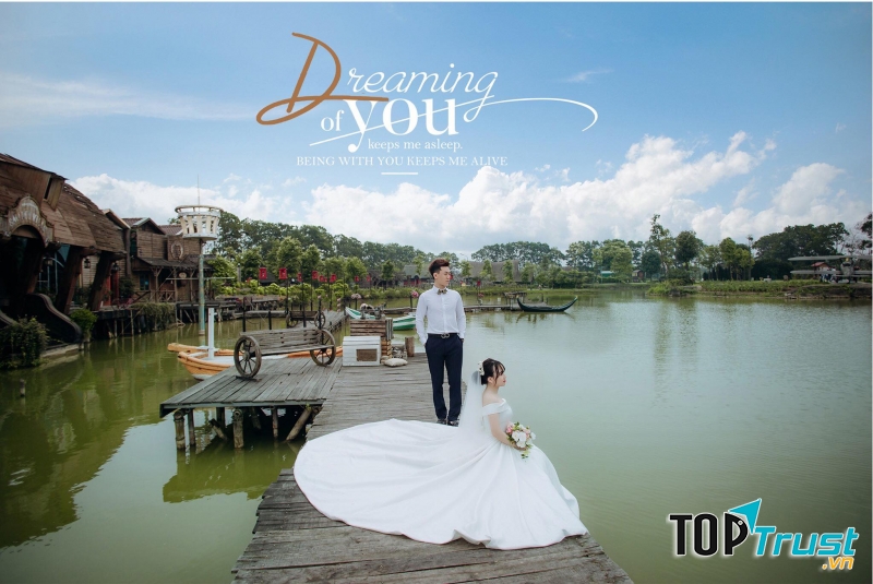 Cherry Wedding Studio