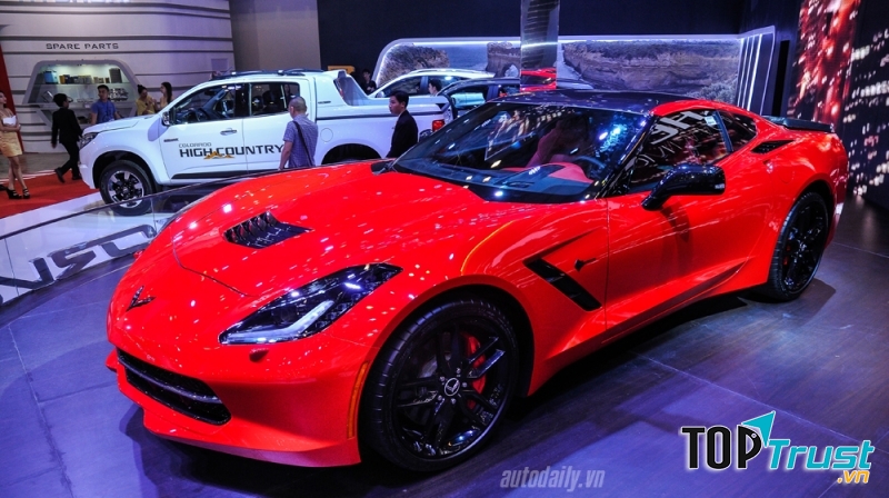 Chevrolet Corvette Stingray có vẻ ngoài cực kỳ bắt mắt
