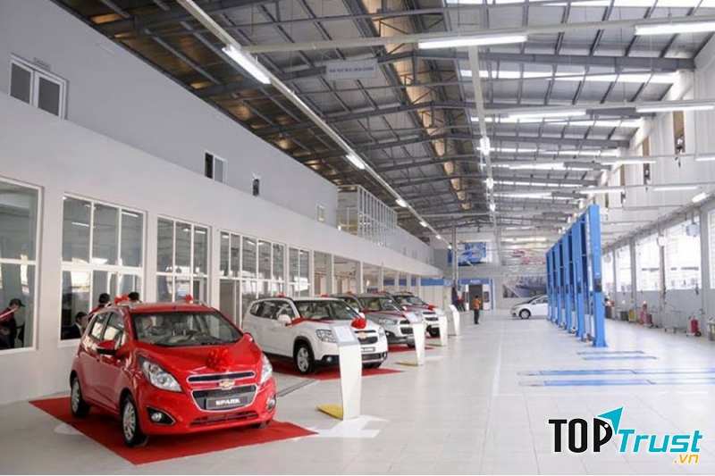 Khu trưng bày xe mẫu