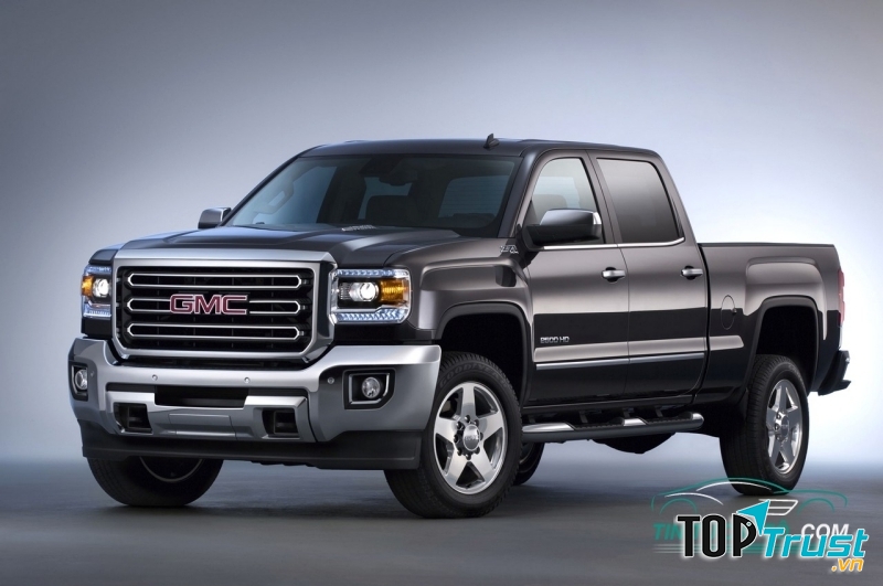 Chevrolet Silverado cán đích ở vị trí thứ 2