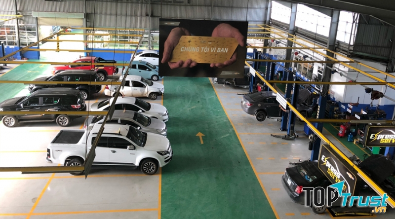 Khu vực xưởng dịch vụ sửa chữa Chevrolet Việt Long