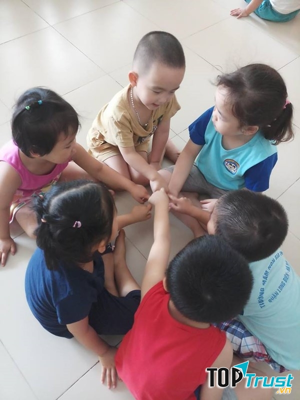 Trò chơi giấu đồ chơi