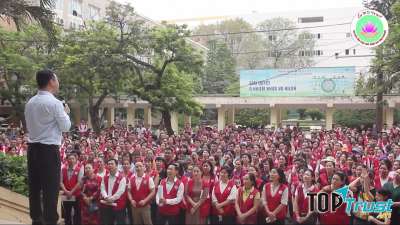 Chi hội Tán trợ Chữ thập đỏ Tình người