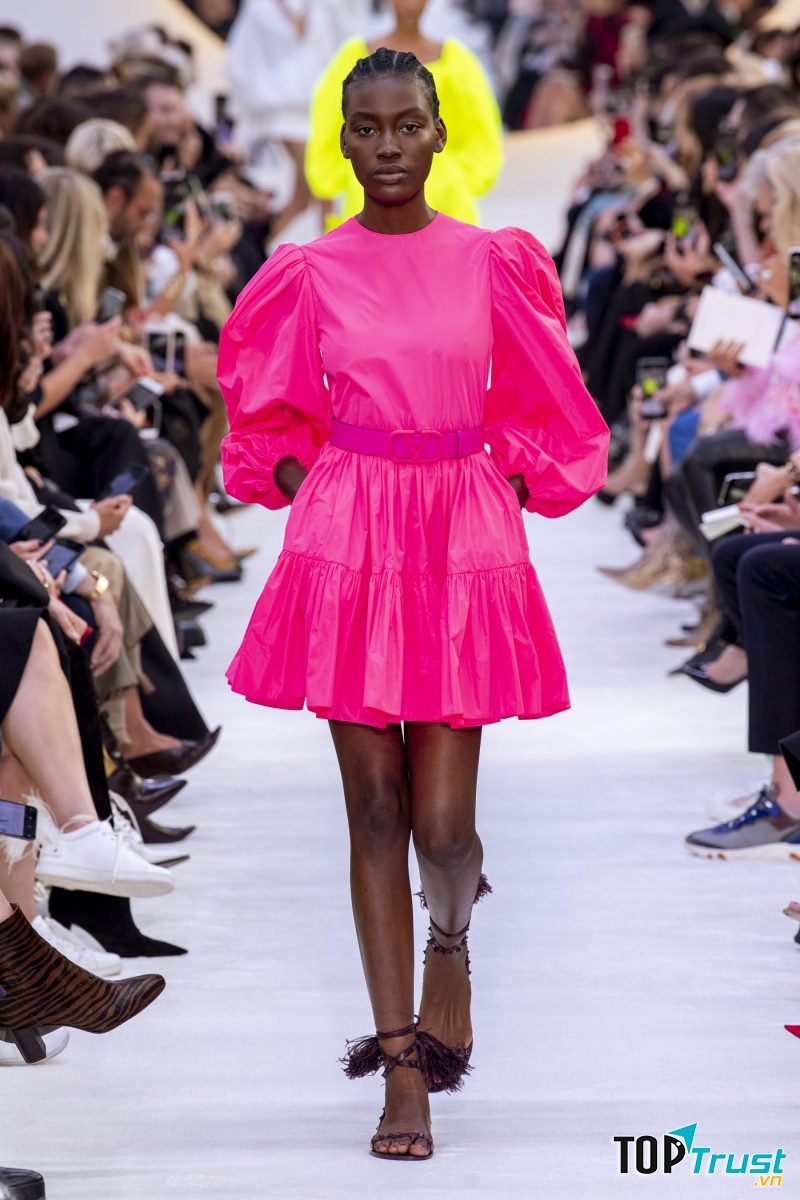 Chi tiết tay phồng