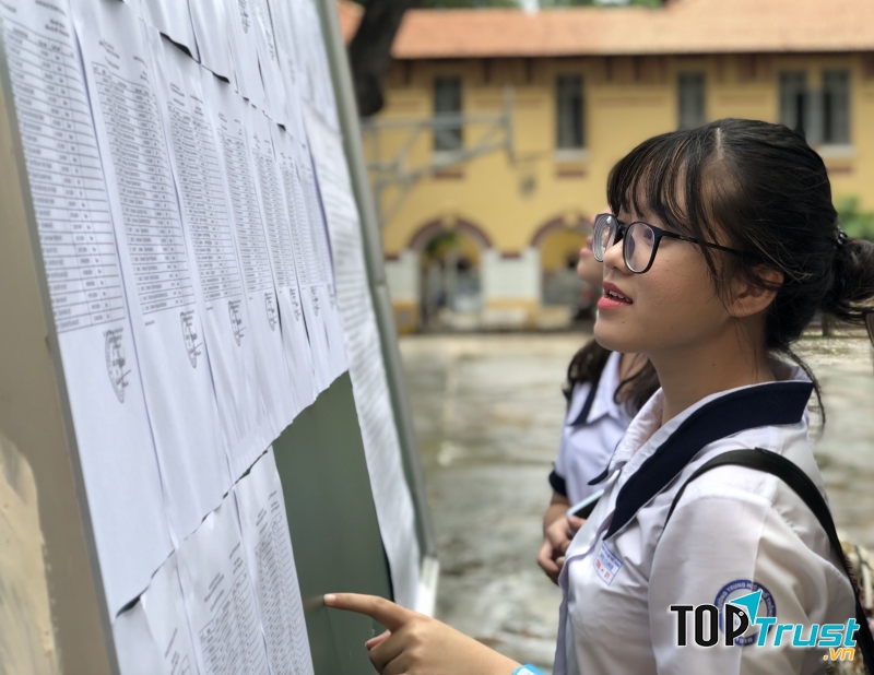 Máy sẽ không chấm và câu đó sẽ không có điểm.