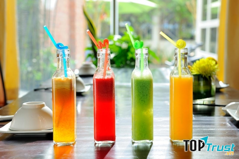 Chỉ uống nước trái cây